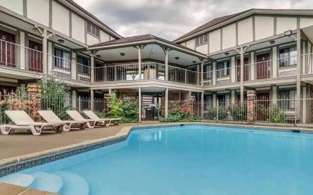 Rodeway Inn
