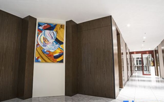 Xilinhot Yunmu Hotel