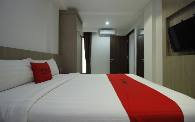 RedDoorz Plus @ TB Simatupang