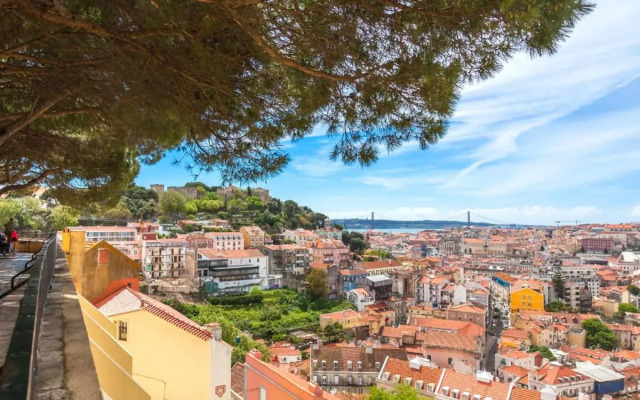 Charming Lisbon 7 by Homeful Homes