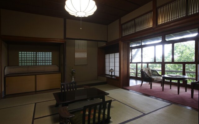 Cultural Property of Japan Senzairo