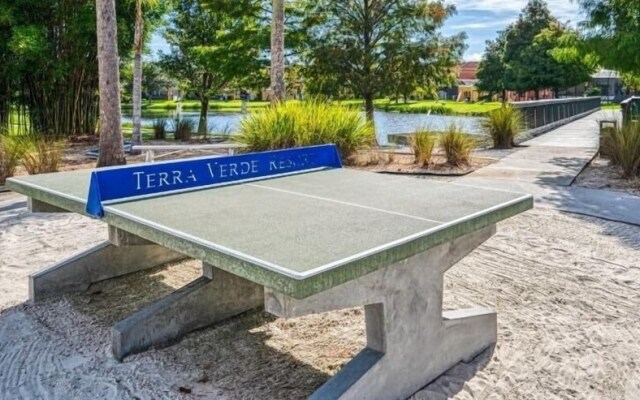 Villa Azul 4 Bedroom Townhouse by RedAwning