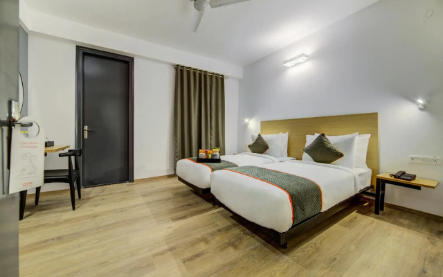 OYO Townhouse 083 Sector 38, Gurgaon