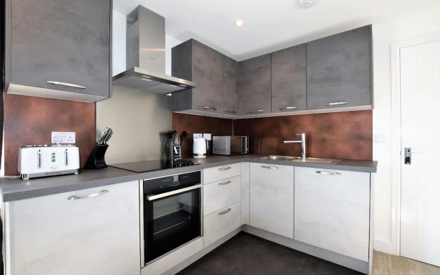 Your Apartment Brunel Loft - No 1