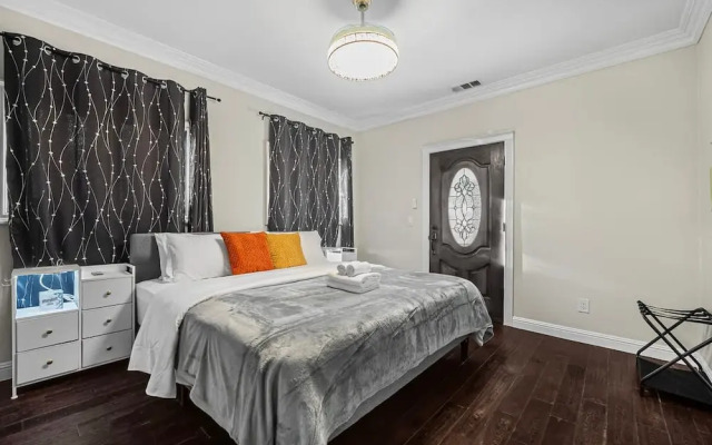 Stunning House wt 6Br 5bth SJ