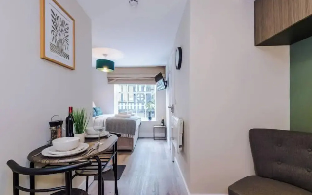 Flat 1 30 Northgate
