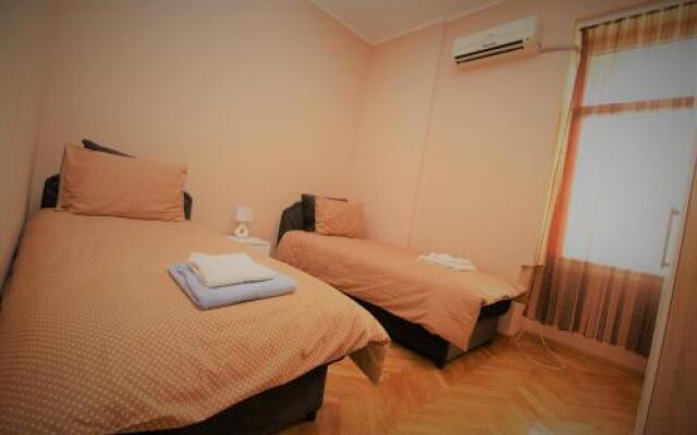 Hostel Fine Belgrade