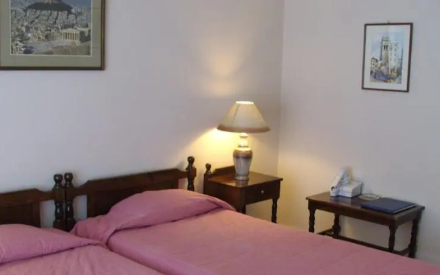 Spiros Apartments