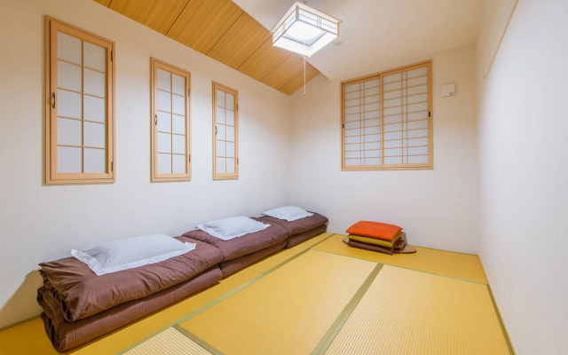 Two Storey House! Nishikujo! USJ! – Guest Rooms – Osaka