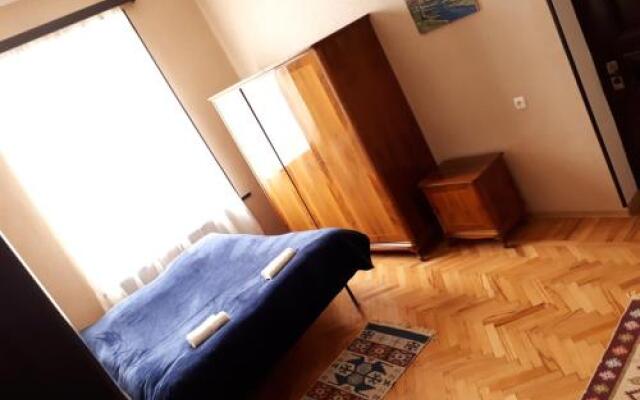 Guest House Family