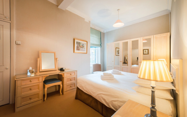 No 1 The Mansions by Mansley Serviced Apartments