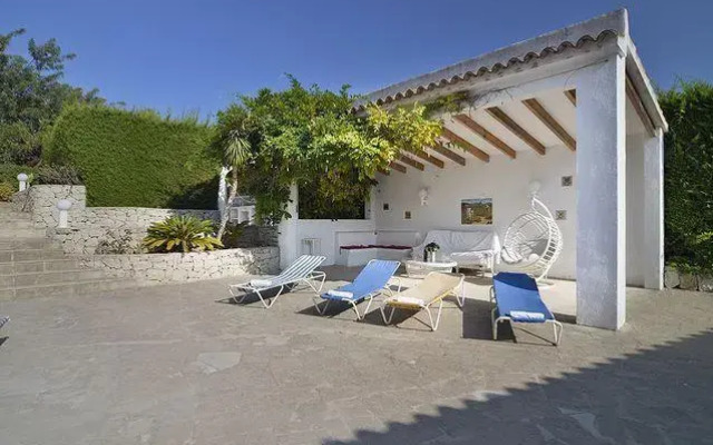 Apartment with beach, garden in Benissa