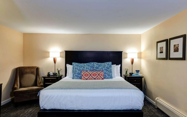 Port Inn and Suites Portsmouth, Ascend Hotel Collection