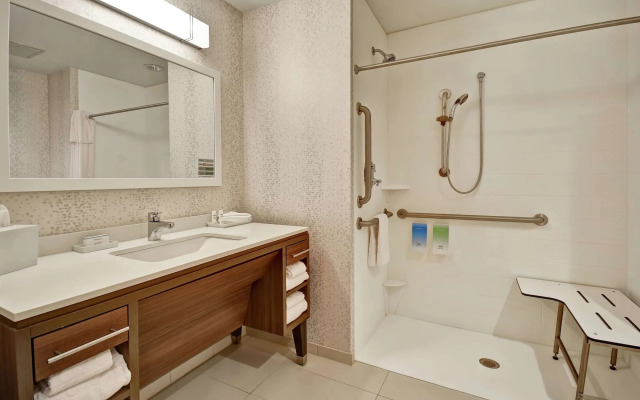 Home2 Suites by Hilton Springfield North