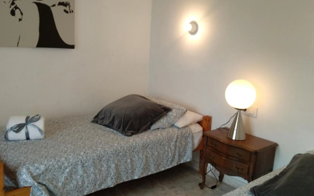 Sea front apartment in Platja Pals with terrace and parking