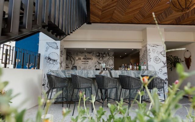 HS HOTSSON Acapulco Villas