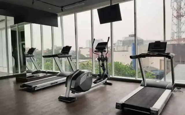 Comfort and Elegant Studio Apartment at Bintaro Plaza Residence By Travelio
