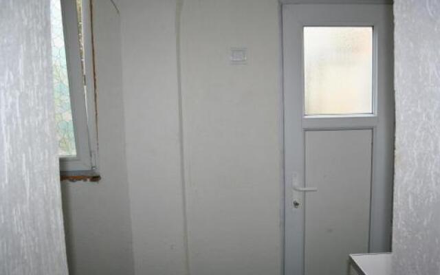Accommodation Sutomore