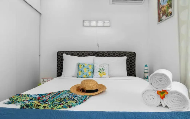 Spacious Renovated House Prvt Pool 5 min to Bch