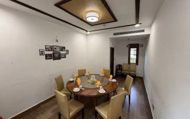 Qianwei 1966 Hotel