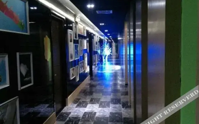 Youlemei Theme Hotel