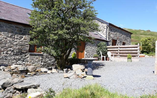 Tanyresgair Cottages