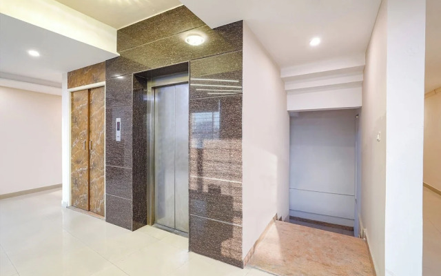 Fabhotel Indian Suites