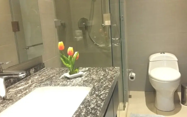 H2 LUXURY 3 Bedroom Apartment