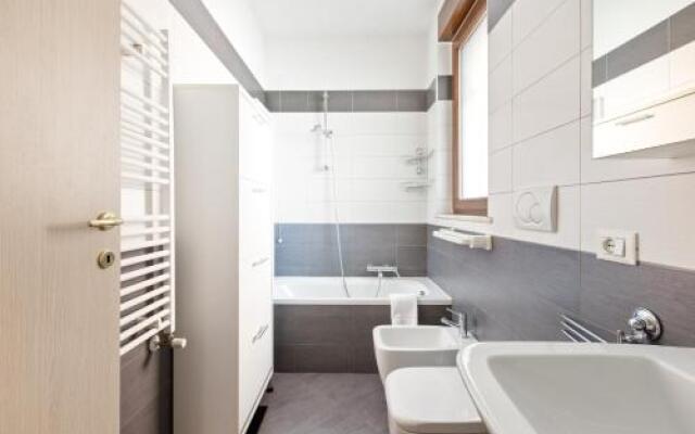 Linate Huge Terrace Apartment