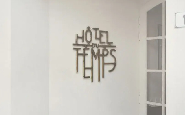 Le Petit Manoir Hotel