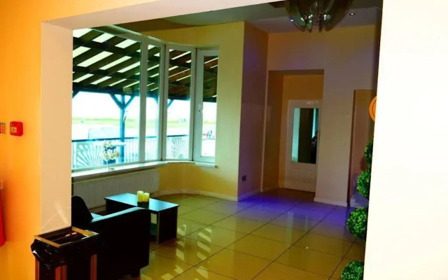 The New Oceans Hotel