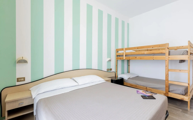 Beach Hotel Clerice