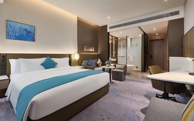 Crowne Plaza Wuhan Development Zone by IHG