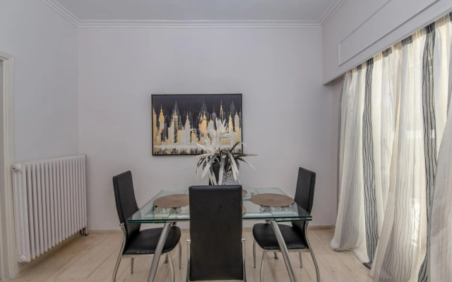 Chic Apartment Marina Zeas