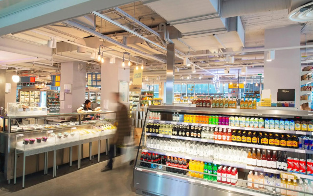 Hotel With Urban Deli