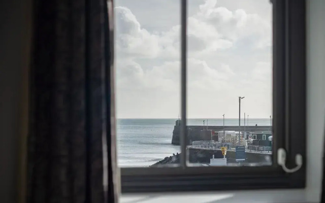 Ocean Cabins @ The Square - Saundersfoot