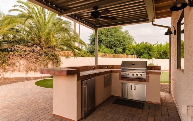 North 55th Street - Desert Ridge