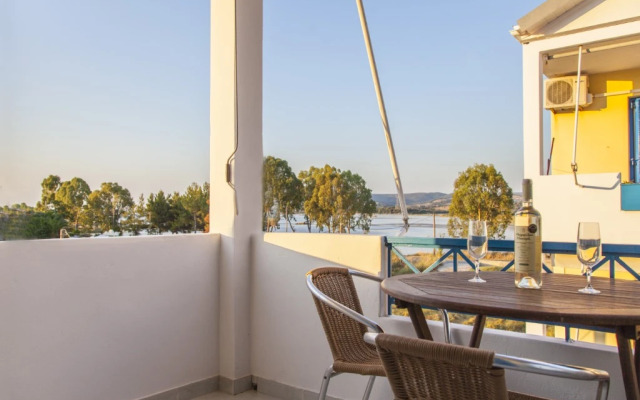 Thanasis studios