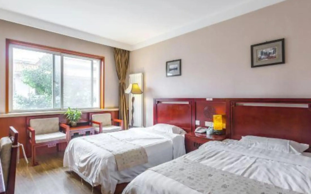 Super 8 by Wyndham Beijing Liangxiang Gongchen North St