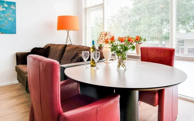 Cosy Apartment in Alkmaar with Balcony