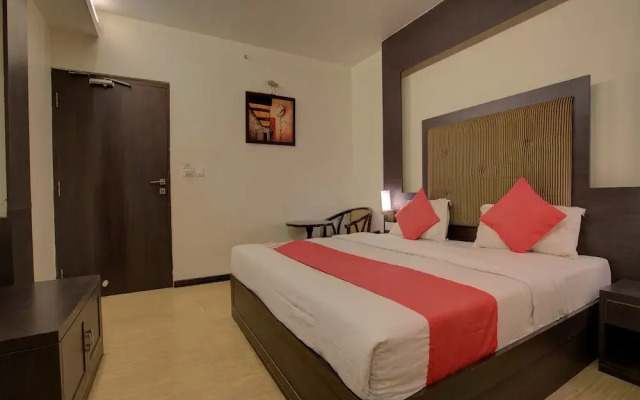 OYO 26196 Hotel Vip Regency