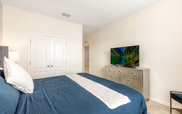 Lake View Villa 6 Bedrooms