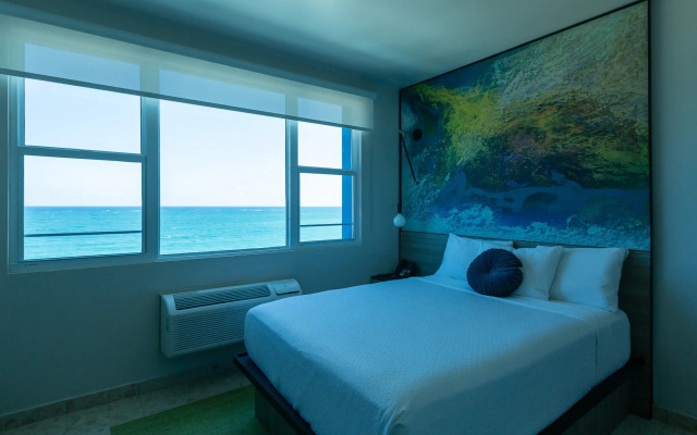 The Tryst Beachfront Hotel