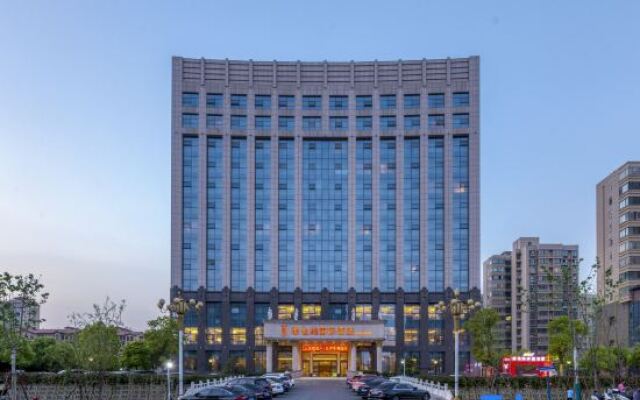 Vienna International Hotel Xinyang Yangshan New District Branch