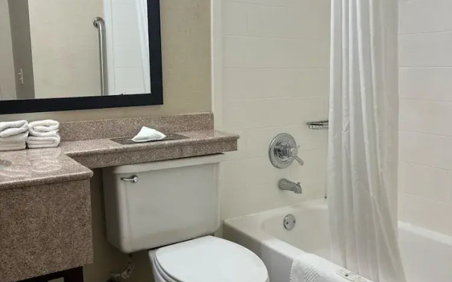 Quality Inn Harlan, KY