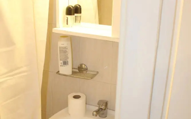 1-bedroom Apartment Center and City Attractions