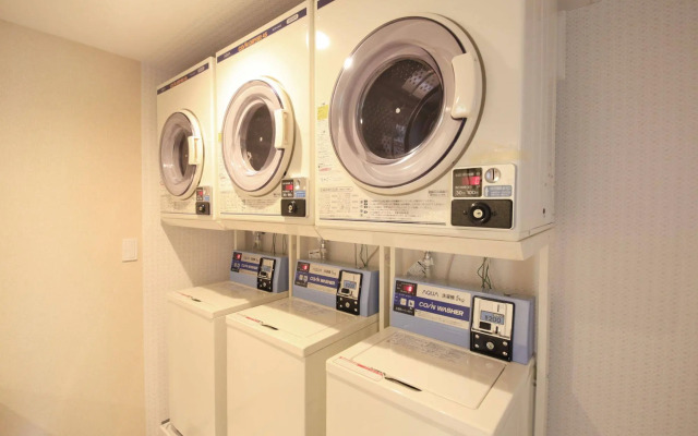Centurion Ladies Hostel Ueno Park - Caters to Women