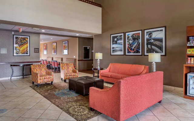 Comfort Suites Southfield/Detroit