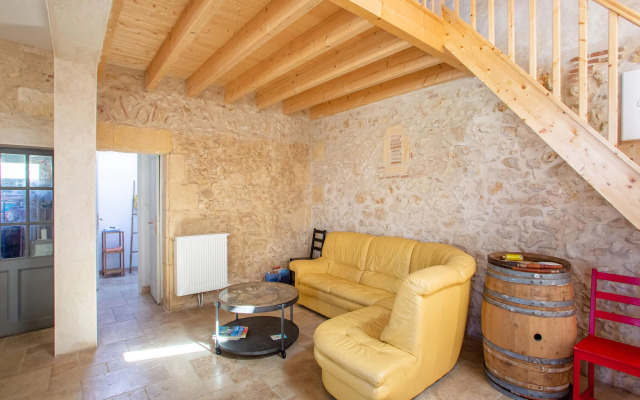 Cozy Bergerac Haven w/ Pool