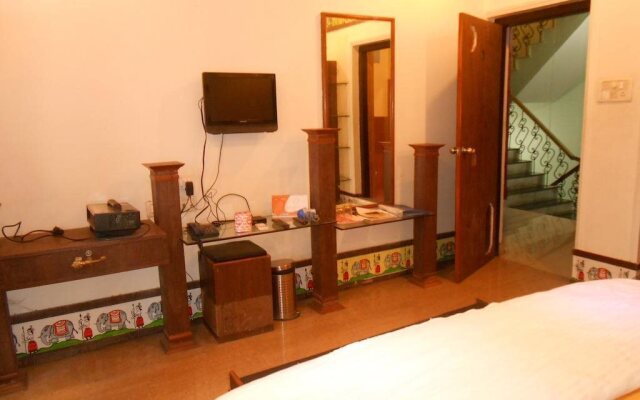 Silver Ganges Paying Guest House